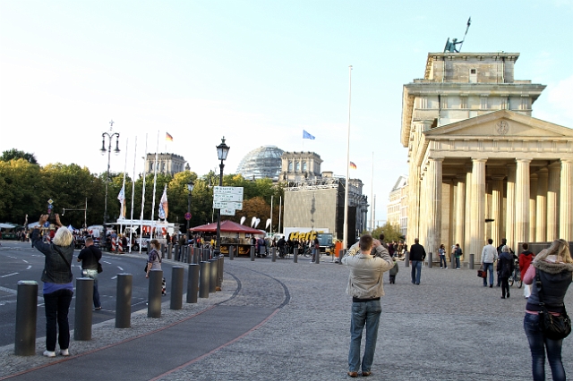 285 Unter den Linden.JPG